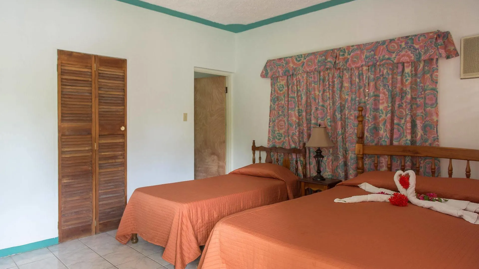 Lodge Golden Sunset Villas Negril